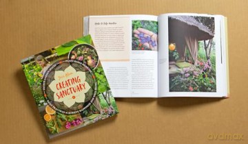 Creating Sanctuary: Sacred Garden Spaces, Plant-Based Medicine, and Daily Practices to Achieve Happiness and Well-Being - Jessi Bloom [KSIĄŻKA]