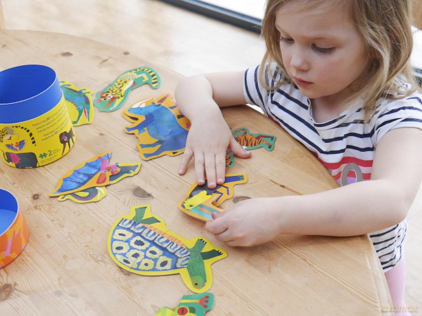 Creature Features Jungle: A Pair Puzzle - Natasha Durley [KSIĄŻKA]