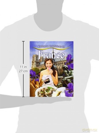 Cultural Traditions in France (Cultural Traditions in My World) - Lynn Peppas [KSIĄŻKA]