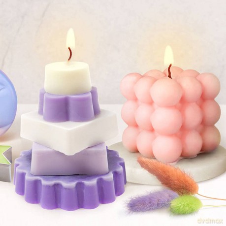 Curious Universe CraftMaker Candle Making Kit - Hinkler Pty Ltd [KSIĄŻKA]