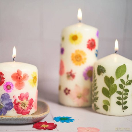Curious Universe CraftMaker Candle Making Kit - Hinkler Pty Ltd [KSIĄŻKA]