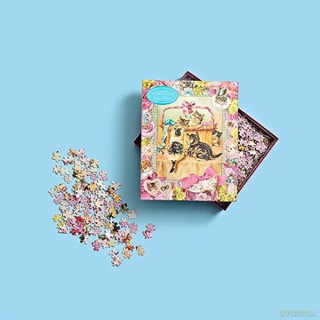 Cynthia Hart's Victoriana Cats: Basket of Mischief 1,000-Piece Puzzle - Cynthia Hart [KSIĄŻKA]