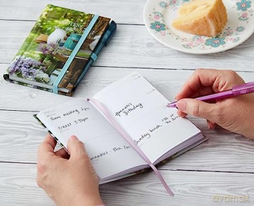 Dairy Diary 2024 Pocket Diary Set - Louise Burfitt [KSIĄŻKA]