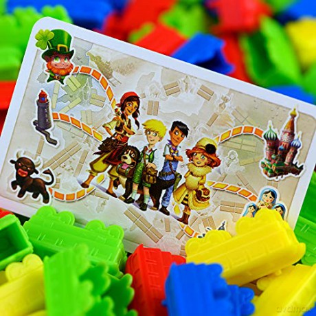 Days of Wonder | Ticket to Ride First Journey Europe Board Game | Ages 6+ | For 2 to 4 players | Average Playtime 15-30 Minutes [KSIĄŻKA]