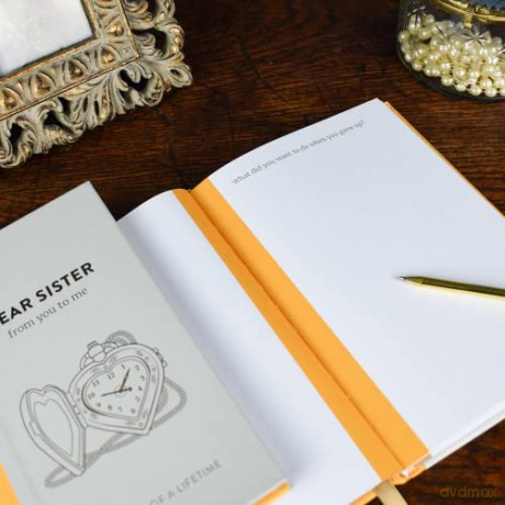 Dear Sister, From You To Me: Guided Memory Journal To Capture Your Sister's Amazing Stories (Timeless Collection): Timeless Edition (Journals of a Lifetime) - From You To Me [KSIĄŻKA]