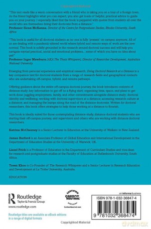 Doing Doctoral Research at a Distance: Flourishing In Off-Campus, Hybrid, and Remote Pathways (Insider Guides to Success in Academia) - Katrina McChesney [KSIĄŻKA]