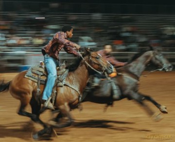 Eight Seconds: Black Rodeo Culture: Photographs by Ivan McClellan - Ivan McClellan [KSIĄŻKA]