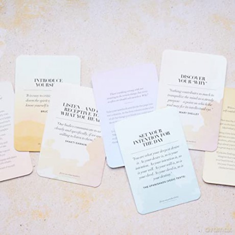 Five Minutes in the Morning: A Focus Journal (Five-minute Self-care Journals) - Aster [KALENDARZ]