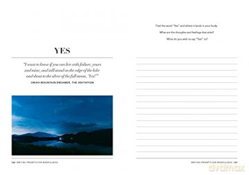 Five Minutes to a Mindful You: A guided journal for self-reflection (Five-minute Self-care Journals) - Aster [KSIĄŻKA]