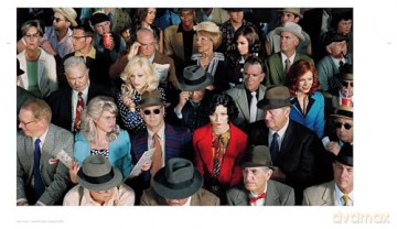 Fragile Beauty: Photographs from the Sir Elton John and David Furnish Collection (the Official V&A Exhibition Book) - Duncan Forbes [KSIĄŻKA]