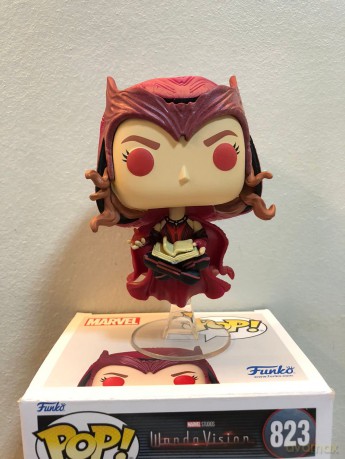 Funko Pop! 62345 Marvel Wandavision: Scarlet Witch (Glow in The Dark Special Edition) #823
