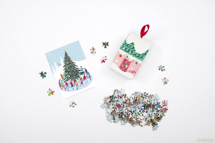 Galison 9780735370159 Tree Skaters 130 Piece Puzzle Ornament - Louise Cunningham [KSIĄŻKA]