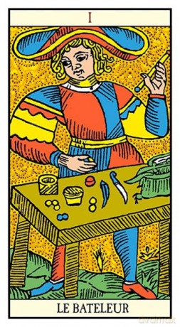 Golden Tarot of Marseille - Claude Burdel [KSIĄŻKA]