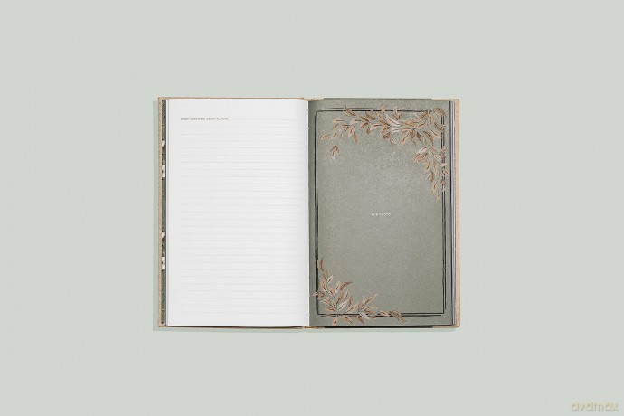 Grandma's Story: A Memory and Keepsake Journal for My Family (Grandparents Keepsake Memory Journal Series) - Korie Herold [KALENDARZ]