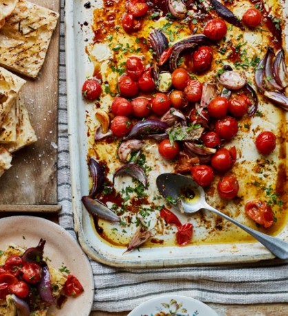 Greekish: Everyday recipes with Greek roots - Georgina Hayden [KSIĄŻKA]