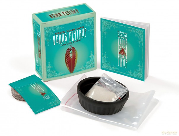 Grow Your Own Venus Fly Trap: Learn Care and Feeding of a Carnivorous Plant! (Mini Kit): Just Add Flies! - Sara Phillips [KSIĄŻKA]
