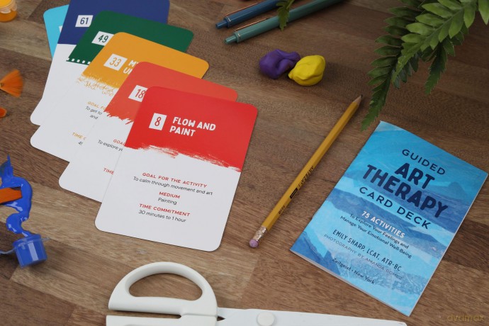 Guided Art Therapy Card Deck: 75 Activities to Explore Your Feelings and Manage Your Emotional Well-Being - 75 cards - Emily Sharp [KSIĄŻKA]