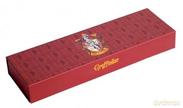 Harry Potter: Exploring Hogwarts Magnetic Pencil Box - Insight Editions [KSIĄŻKA]