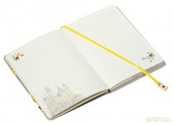 Harry Potter: Hogwarts Magical World Journal with Ribbon Charm - Insight Editions [KSIĄŻKA]