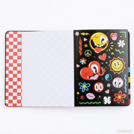 Hello, Cheeky!: 50 Postcards with Stickers - Hattie Stewart [KSIĄŻKA]