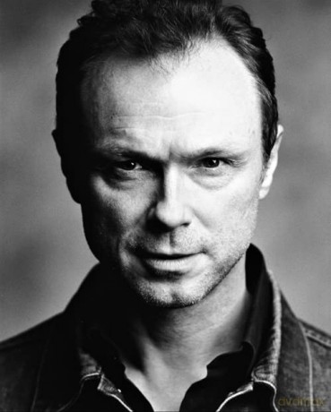 I Know This Much: From Soho to Spandau - Gary Kemp [KSIĄŻKA]