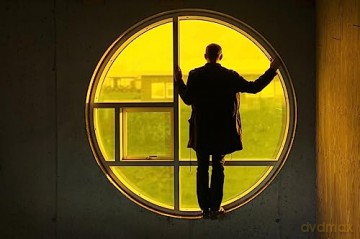Isaac Julien: Playtime - Edited by Philipp Bollmann [KSIĄŻKA]