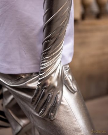 It's All About Metallics - Suzanne Middlemass [KSIĄŻKA]