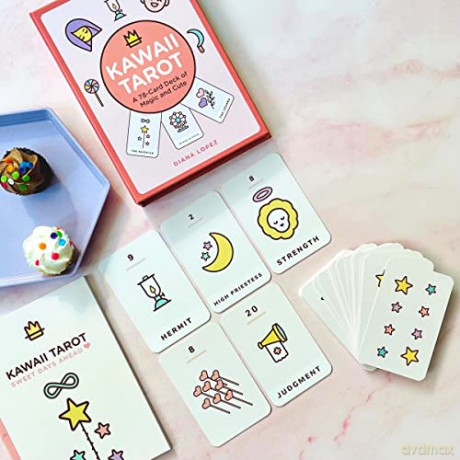 Kawaii Tarot: A 78-Card Deck of Magic and Cute - Diana Lopez [KSIĄŻKA]