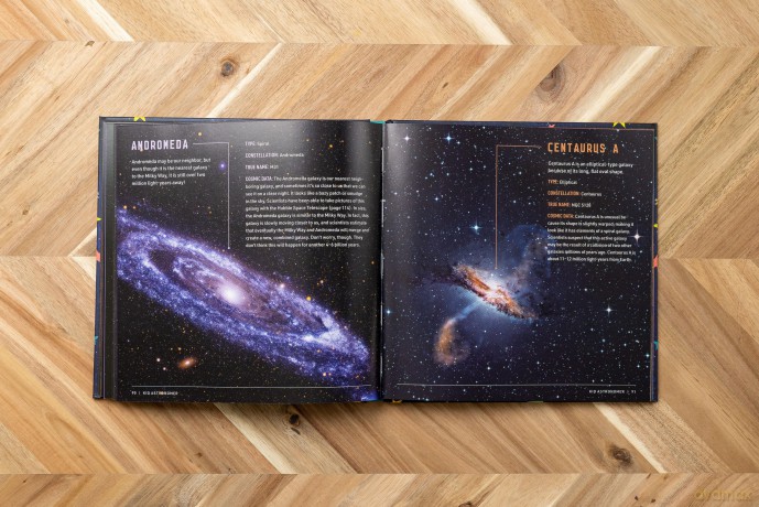 Kid Astronomer: The Space Explorer's Guide to the Galaxy (Outer Space, Astronomy, Planets, Space Books for Kids) - Applesauce Press [KSIĄŻKA]