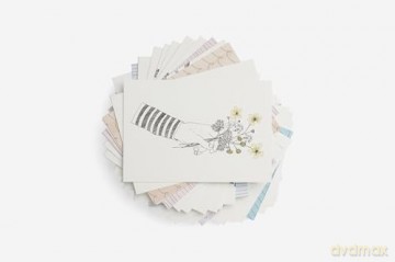 Kindness: cards for compassion and empathy - The School of Life [KSIĄŻKA]
