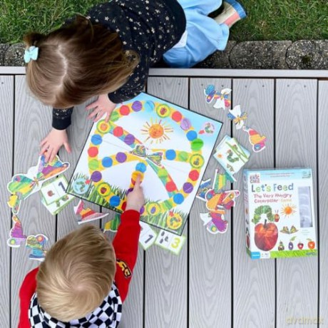 Lets Feed the Hungry Caterpillar Game [KSIĄŻKA]