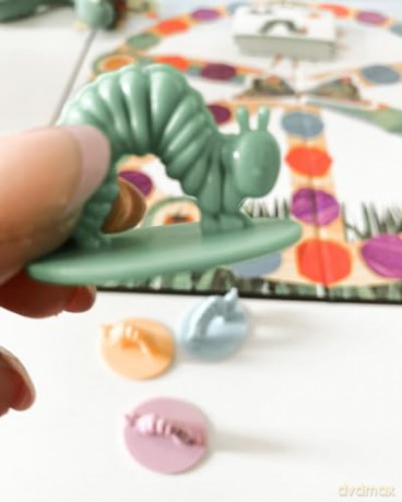 Lets Feed the Hungry Caterpillar Game [KSIĄŻKA]