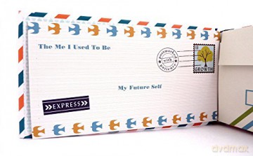 Letters to My Future Self: Write Now. Read Later. Treasure Forever. - Lea Redmond [KALENDARZ]