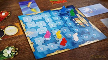 Libellud | Dixit | Board Game | Ages 8+ | 3 to 8 Players | 30 Minutes Playing Time [KSIĄŻKA]