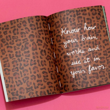 Live Your Own Wild Life: A Journal for Humans: A Journal for Humans With Advice from Animals - Catherine Lepage [KALENDARZ]