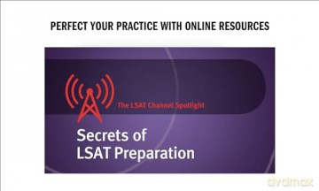LSAT Prep Plus 2024: Strategies for Every Section + Real LSAT Questions + Online: With New Section (Kaplan Test Prep) - Kaplan Test Prep [KSIĄŻKA]