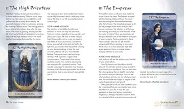 Lunar Tarot: Manifest your dreams with the energy of the moon and wisdom of the tarot - Jayne Wallace [KSIĄŻKA]