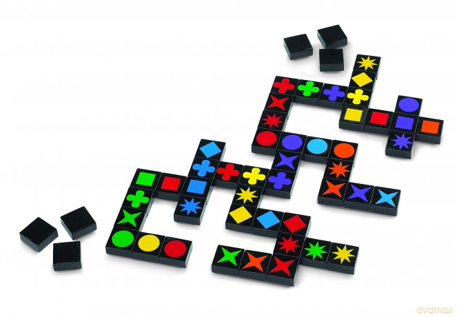 Mindware | Qwirkle UK Edition (NEW) | Board Game | Ages 5+ | 2-4 Players | 45 Minutes Playing Time [KSIĄŻKA]