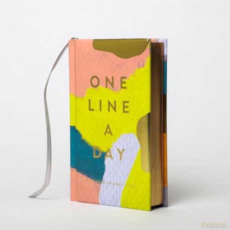 Modern One Line a Day: A Five-Year Memory Book - Moglea [KSIĄŻKA]