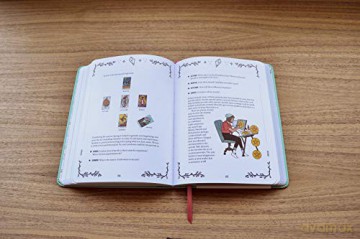 Modern Witch Tarot Journal - Lisa Sterle [KSIĄŻKA]