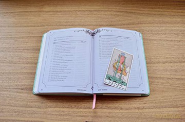 Modern Witch Tarot Journal - Lisa Sterle [KSIĄŻKA]