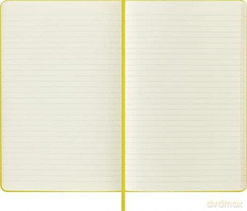Moleskine Classic Ruled Plain Paper Notebook, Silk Hard Cover and Elastic Closure, Large Size, Colour Hay Yellow - Moleskine [KSIĄŻKA]