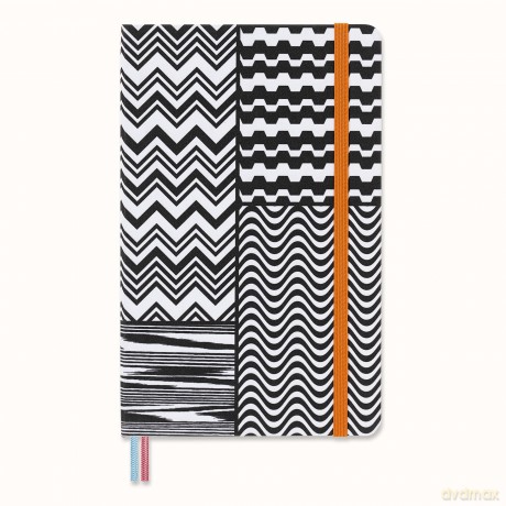Moleskine Notebook - Large, Ruled, Black and White, Hard Canvas Cover [KSIĄŻKA]