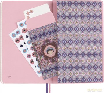 Moleskine Sakura Gift Set by Momoko Sakura, 2 Limited Edition Notebooks with Ruled and Plain Layout, Hardcover, and a Pouch in a Reusable Box, Asian Collection 2024, Large Format 13 x 21 cm [KSIĄŻKA]
