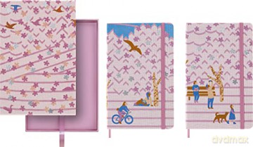 Moleskine Sakura Notebook Set, Set with Two Limited Edition Notebooks, Sakura Notebook, Lined Layout and Blank Pages, Fabric Hard Cover, Dimensions Large 13 x 21, Dark Pink Colour - Moleskine [KSIĄŻKA]