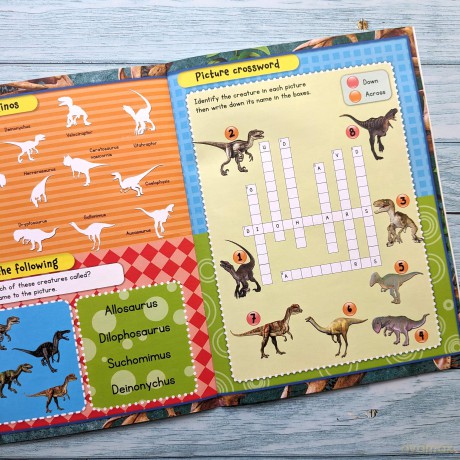 My Book of 100 Stickers - Dinosaurs | 100 Reusable Stickers | Activity Book - Npp [KSIĄŻKA]