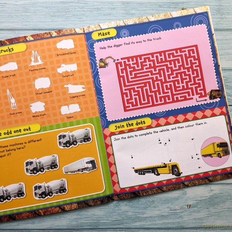 My Book of 100 Stickers - Monster Machines | 100 Reusable Stickers | Activity Bookook - Npp [KSIĄŻKA]