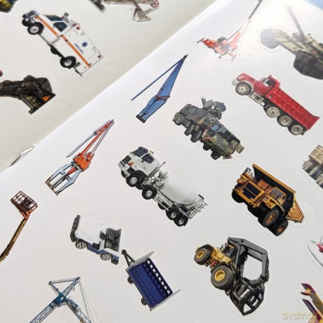 My Book of 100 Stickers - Monster Machines | 100 Reusable Stickers | Activity Bookook - Npp [KSIĄŻKA]