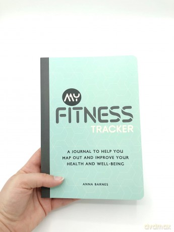 My Fitness Tracker: A Journal to Help You Map Out and Improve Your Health and Well-Being - Anna Barnes [KALENDARZ]