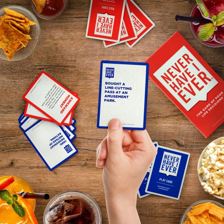 Never Have I Ever Classic Edition Card Games - Fun and Entertaining Adult Party Games for interactive Game Night, Party Hosts, Bachelorettes, College, Icebreakers, Social Events! Viral on Reality TV! [KSIĄŻKA]